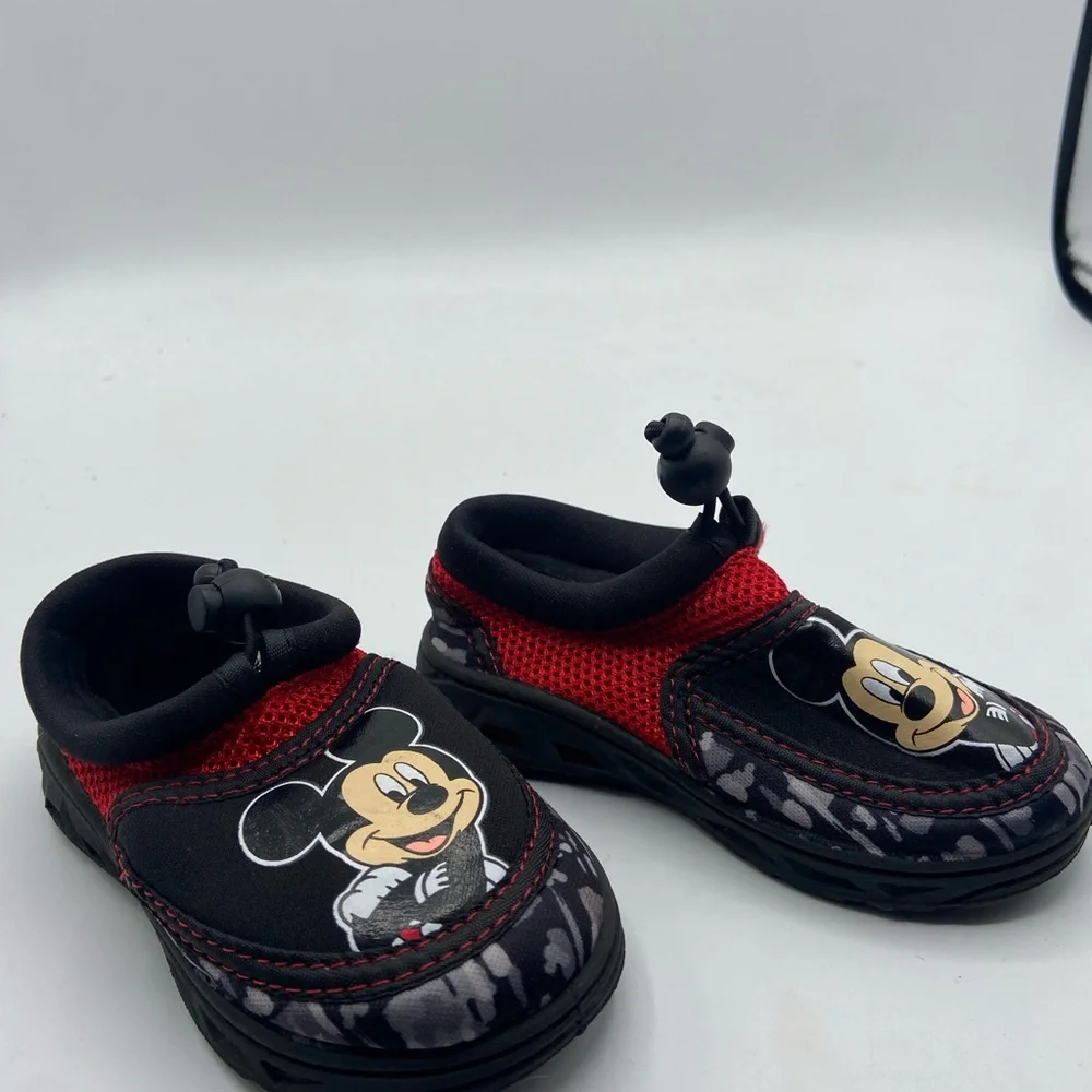 Disney Black and Red Water Shoes with Mickey Mouse Design